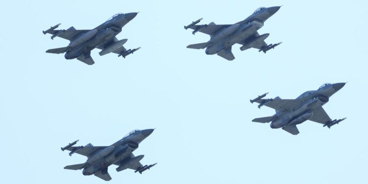 Polonya ve Romanya, Rus İHA tehdidi üzerine savaş uçaklarını havalandırdı