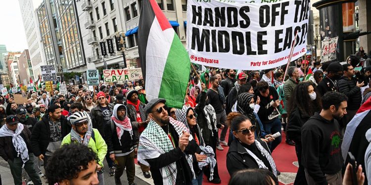 Dünyaca ünlü sanatçılardan Filistin için dayanışma çağrısı