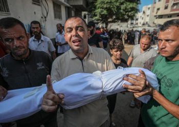 Soykırımcı İsrail'in Gazze'ye saldırılarında can kaybı 64 bin 756'ya çıktı