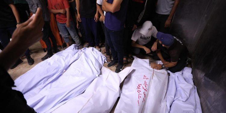 Gazze'deki Sağlık Bakanlığı: İsrail, Gazze kentinde 20 günde 1100 Filistinliyi öldürdü