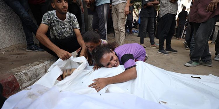 Gazze şehrinde yüksek binalara saldıran katil İsrail, işgali ve katliamı derinleştiriyor