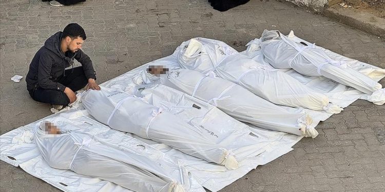 Soykırımcı İsrail'in Gazze'ye saldırılarında can kaybı son 64 bin 656'ya çıktı