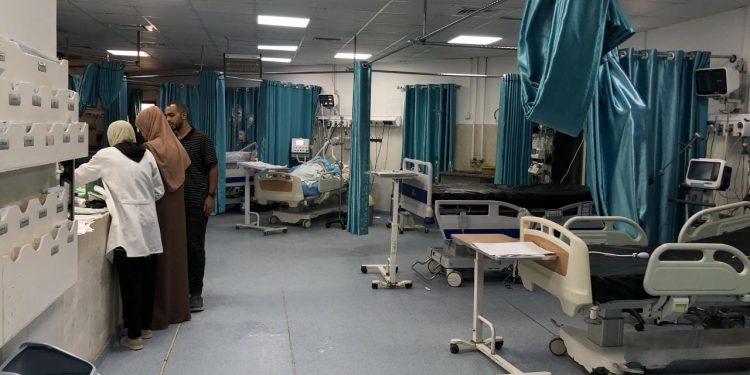 Gazze'deki Sağlık Bakanlığı: İsrail, Dünya Sağlık Örgütü'nün hastanelere yakıt ulaştırmasını engelliyor