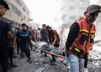 Gazze'deki Sağlık Bakanlığı: Kuzey ve Gazze kentindeki hastaneler çöktü