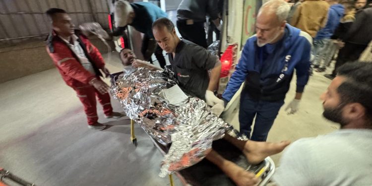 Soykırımcı İsrail'in Gazze Şeridi'ne düzenlediği saldırılarda 19 kişi hayatını kaybetti