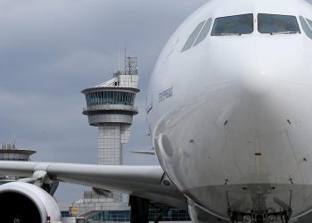 Kopenhag Havalimanında drone alarmı: Uçuşlar yeniden açıldı