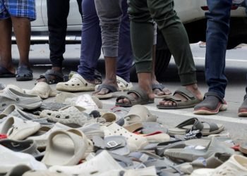 Hindistan'daki siyasi parti mitinginde çıkan izdihamda ölü sayısı 39'a yükseldi