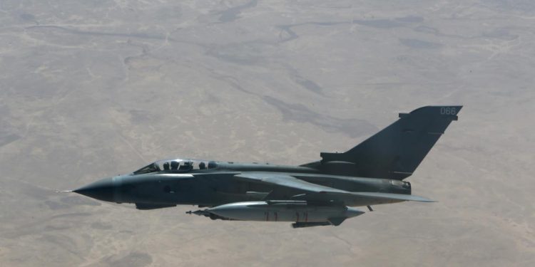 İngiltere, Polonya üzerindeki NATO hava savunmasını güçlendirmek için seçenekleri değerlendirecek