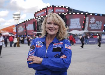 Eski NASA Yöneticisi Robinson'dan TEKNOFEST'e ve Türkiye'nin uzay çalışmalarına övgü