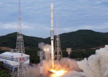 Kuzey Kore, ABD ana karasını hedef alabilecek füzeyi test etti