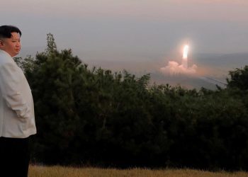 Kuzey Kore lideri Kim: Yeni gizli silahlar edindik