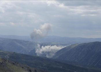İsrail ordusunun Lübnan'ın doğusuna düzenlediği hava saldırısında iki kişi öldü