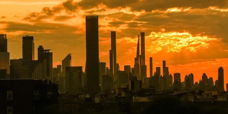 ABD'de hükümetin kapanması halinde 750 bin çalışanın ücretsiz izne çıkarılabileceği tahmin ediliyor