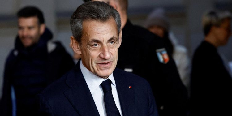Eski Fransa Cumhurbaşkanı Nicolas Sarkozy'ye 5 yıl hapis cezası