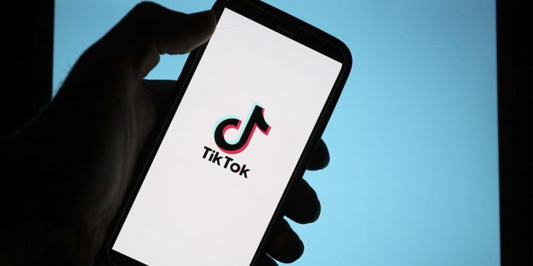 Fransız siyasetçi, TikTok hakkında suç duyurusunda bulundu