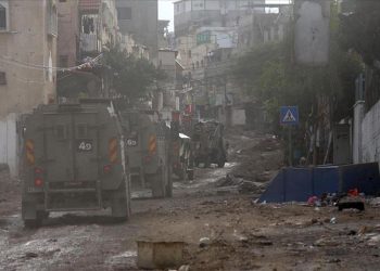 İsrail, Tulkerim kentinde gözaltılarla toplu cezalandırma ve sistematik işkenceleri sürdürüyor