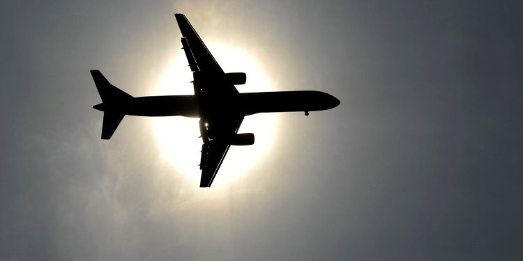 Avrupa'dan ABD'ye gelen uçağın iniş takımında ceset bulundu