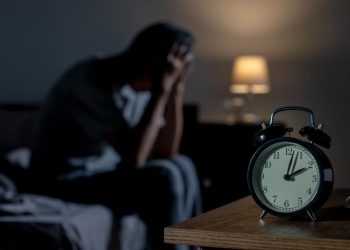 Uykusuzluk, beyinde tehlikeli toksinlerin birikmesine yol açabilir