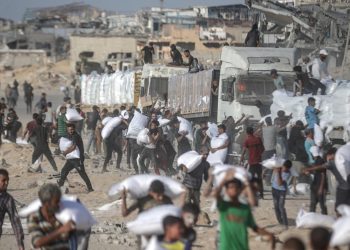 Gazzede katil İsrail açlığı silaha çevirdi: Yardım kuyruğunda vurulan genç Abdullahın dramı