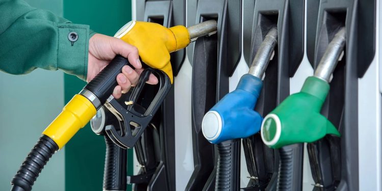 Akaryakıt fiyatlarına zam!