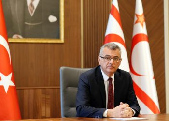 Erhürman: Cumhuriyetin ışığı Kıbrıs Türk halkını da aydınlatmaya devam edecek