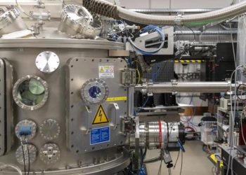 Bilim insanları yeni bir buz türü keşfetti: Oda sıcaklığında katı halde kalabiliyor