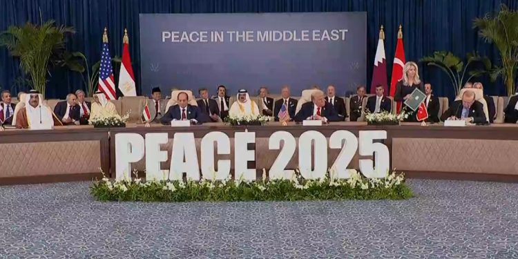 Gazze'de barış için tarihi imzalar atıldı