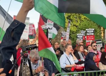 İngiltere'den Gazze'ye desteğe önlem: Polislere daha fazla yetki verilecek