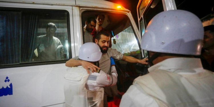 Ateşkes anlaşmasının ilk aşaması kapsamında 83 Filistinli esir serbest bırakıldı