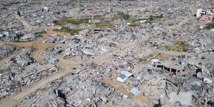 BM: İsrail'in saldırıları nedeniyle Gazze kentinin yüzde 83'ü hasar gördü