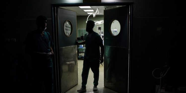 Sınır Tanımayan Doktorlar, Gazze'de kısmen işlevsel olan hastanelere dahi ulaşılamadığını bildirdi