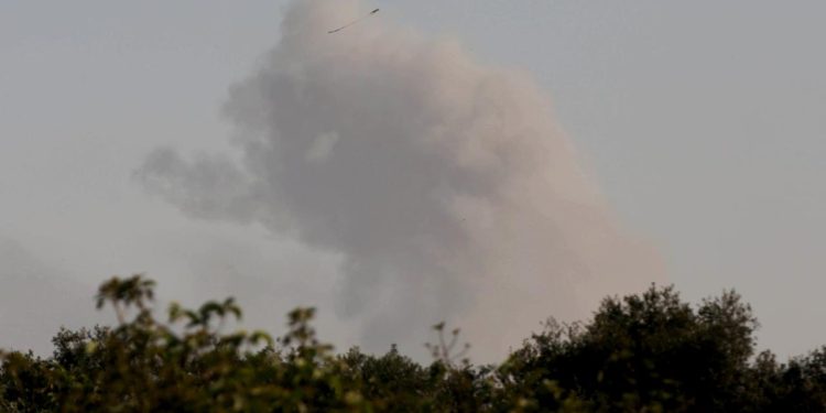 Katil İsrail ordusu ateşkese rağmen Gazze'yi vuruyor