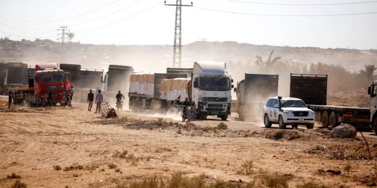 Gazze'deki hükümet: Ateşkesten bu yana bölgeye sadece 173 yardım tırı girdi