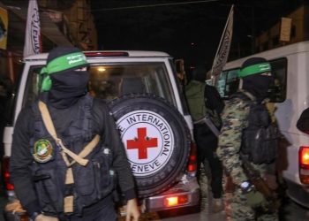 Hamas: İsrail her zamanki gibi anlaşmada yer alan tarihleri, listeleri ve prosedürleri manipüle etmeye çalışıyor