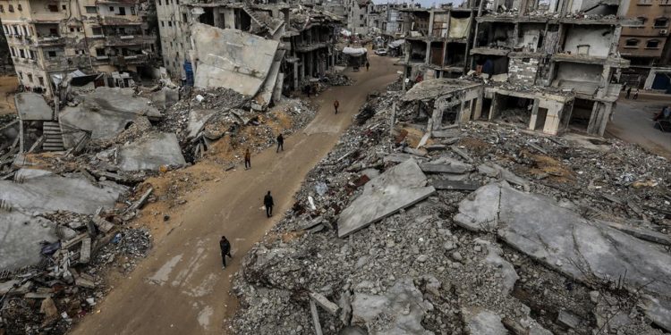 Katil İsrail ateşkese rağmen Gazze Şeridi'nin güneyinde bir Filistinliyi öldürdü