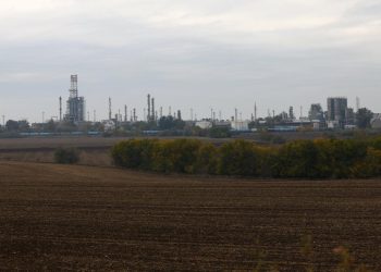 Macaristan'daki petrol rafinerisinde çıkan yangın kontrol altına alındı