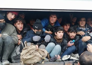 81 ilde düzensiz göç ve göçmen kaçakçılığına büyük operasyon