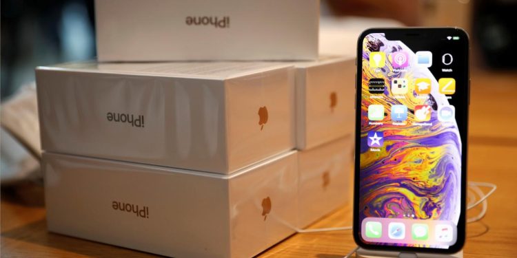 Apple, iPhone 19u atlayıp 20. yıl için doğrudan iPhone 20yi çıkaracak
