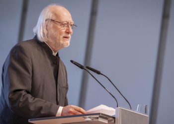 2025 Nobel Edebiyat Ödülü'nü Macar yazar Laszlo Krasznahorkai kazandı