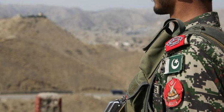 Afganistan'ın Pakistan ile çatışmaların ardından ateşkes talebinde bulunduğu iddiası