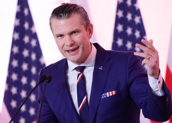 ABD Savunma Bakanı, Ukrayna savaşı sona ermezse ülkesinin Rusya'ya bedel ödeteceğini söyledi