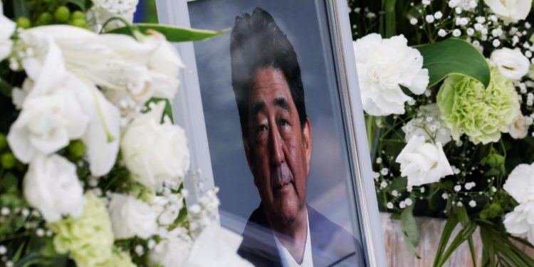 Japonya Başbakanı Abe'nin katil zanlısı, ilk duruşmada suçunu kabul etti