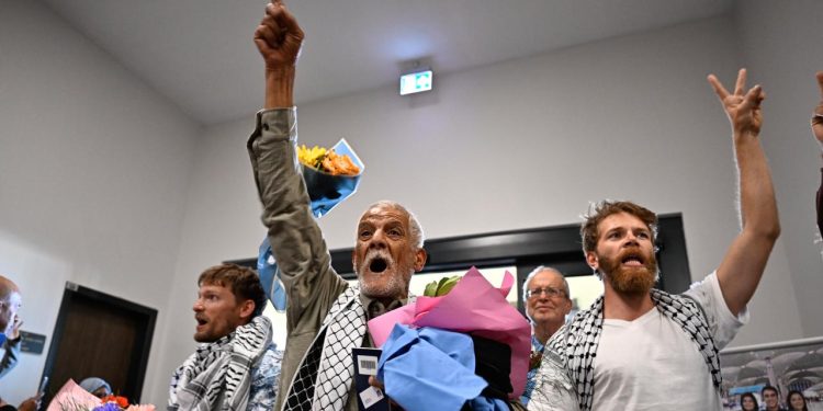 Küresel Sumud Filosu aktivistleri, soykırımcı İsrail'den şikayetçi oldu