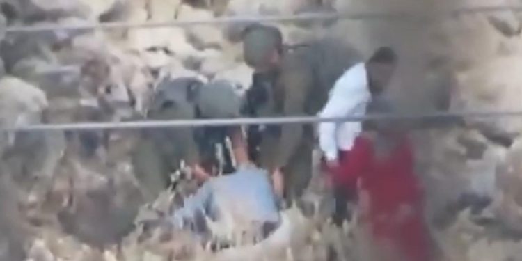 İşgalci İsrailliler, 70 yaşındaki Filistinli kadın ile damadına saldırdı