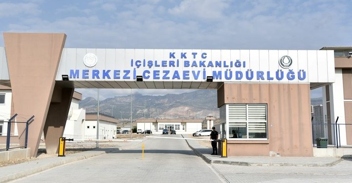 Cezaevinde yeni yıl dolayısıyla açık görüş yok