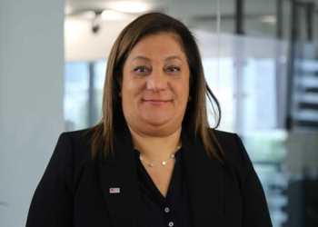 Manavoğlu: Bir kadın olarak ayrı bir gurur duydum.