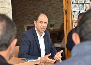 Özersay: AP bir kez daha çuvalladı
