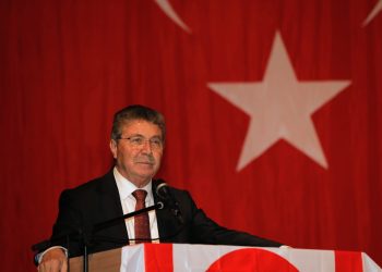 Üstel: Kanlı Noel zihniyetiyle gelecek inşa edilemez