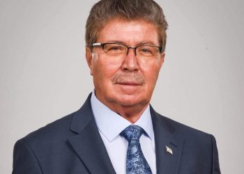 Üstel: “CTP’nin yöntemi önce karşı çıkmak, sonra gerçekleşen projelerin sunduğu imkanlardan yararlanmak”