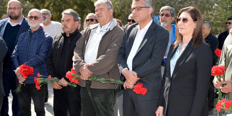 Demokrasi Şehitleri Lefkoşa’da düzenlenen törenle anıldı